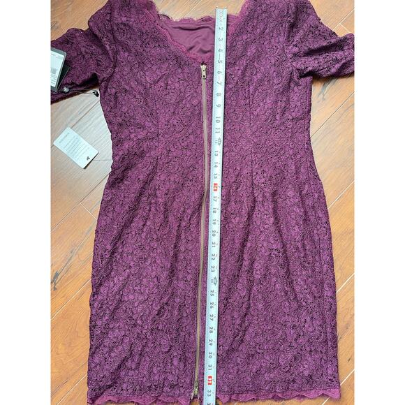 NWT Adrianna Papell Women’s Size 16 Purple V-Back 3/4 Sleeve Lace Sheath Dress - Picture 11 of 13